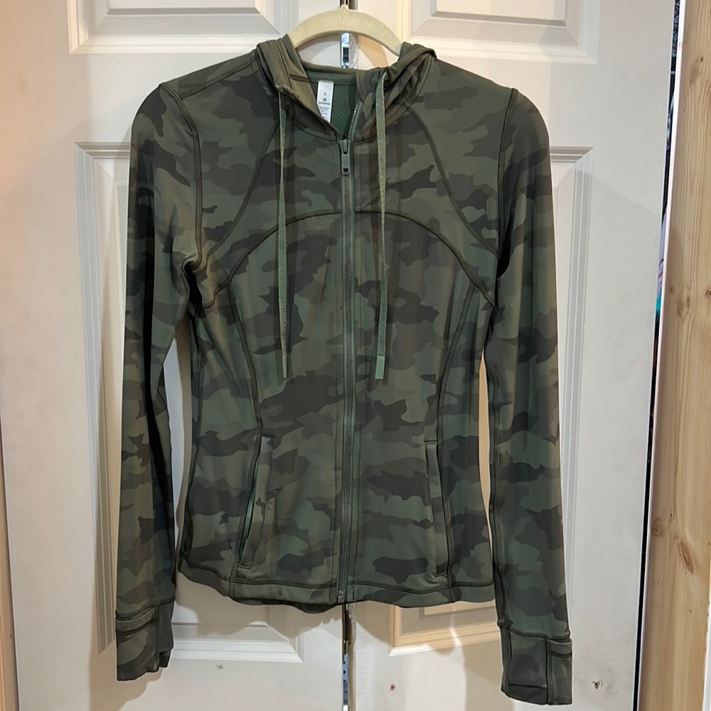 Lululemon hooded define jacket